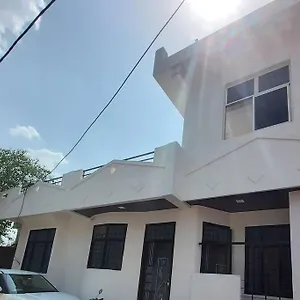 Haus Enchanting Breeze View Villa Udaipur