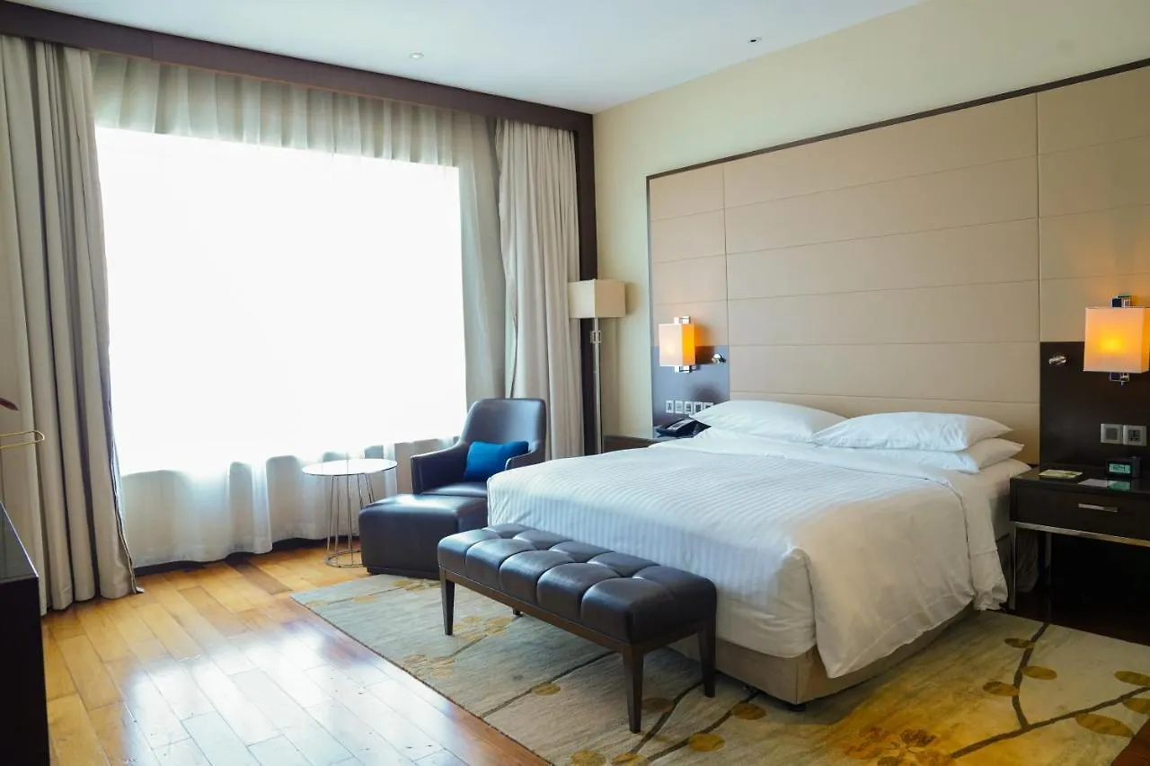 Kochi Marriott Hotel 5*,