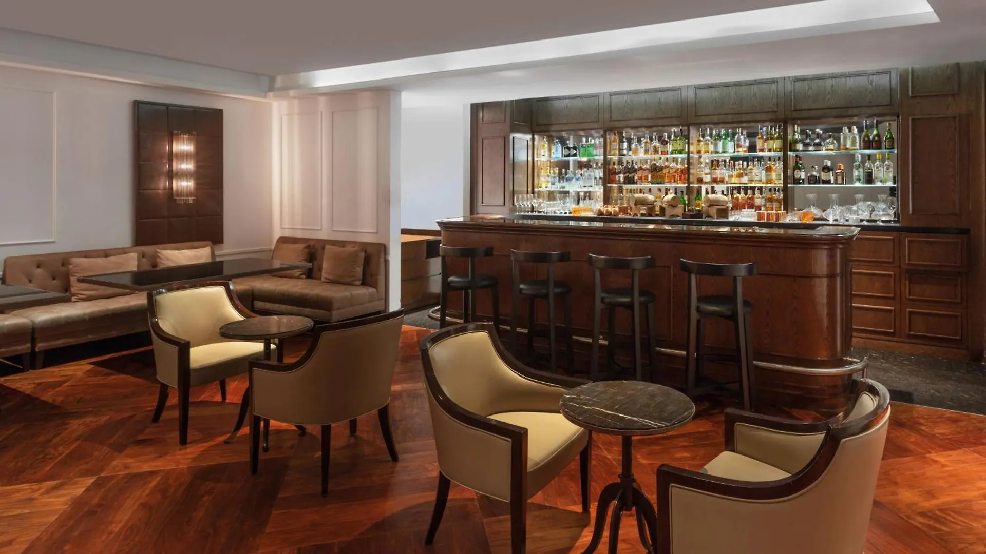 Kochi Marriott Hotel